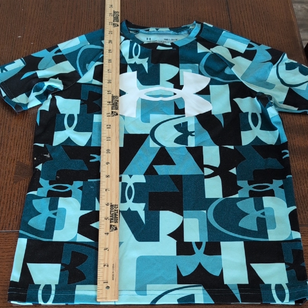 Under Armour Teal and Black Graphic Tee